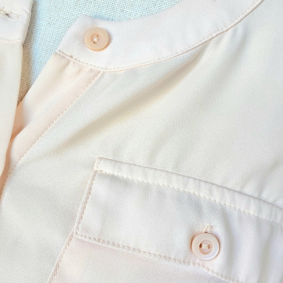 Creamy Sheer Blouse - Picture 6 of 7